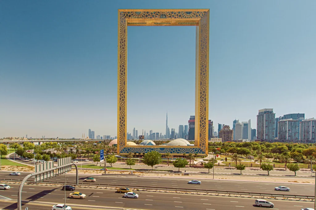 Билеты на посещение Дубайской Рамки (Dubai Frame) в 2024 году.