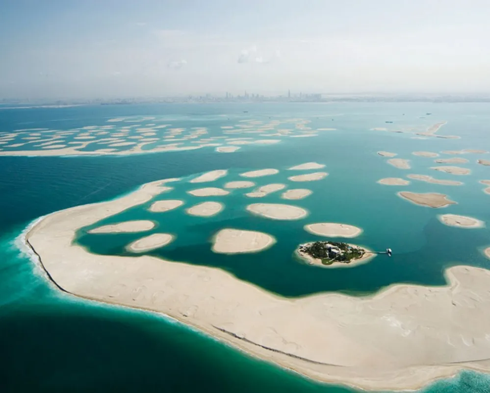 Обзор искусственных островов Dubai Islands в 2024 году.