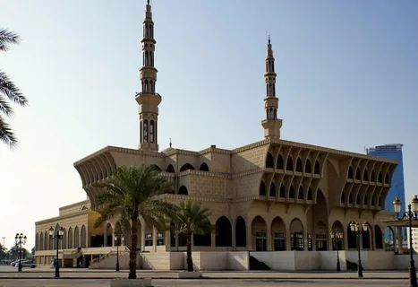 Мечеть Шарджи (Sharjah Mosque) в ОАЭ.
