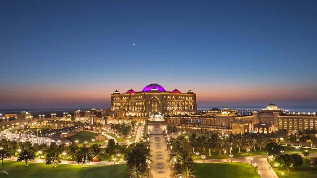 Отель Emirates Palace в Абу Даби