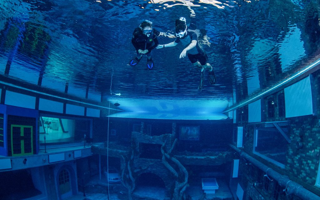 Обзор Deep Diving Dubai
